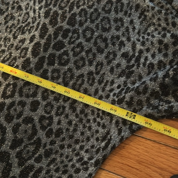 INC International Concept Animal Print Shimmer Mock neck Top sz XL - Picture 10 of 10